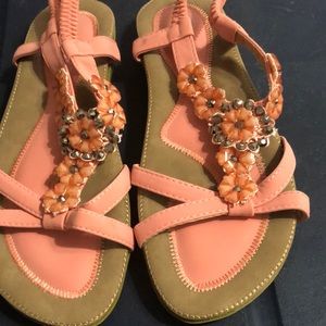 Women’s sandals